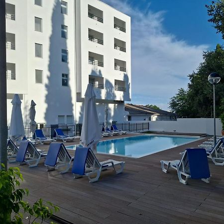 Hotel Francis Беха Екстериор снимка