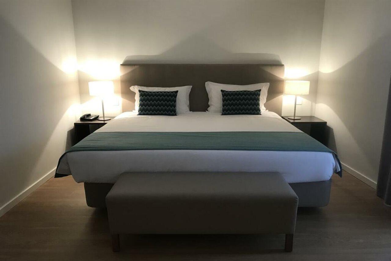 Hotel Francis Беха Екстериор снимка