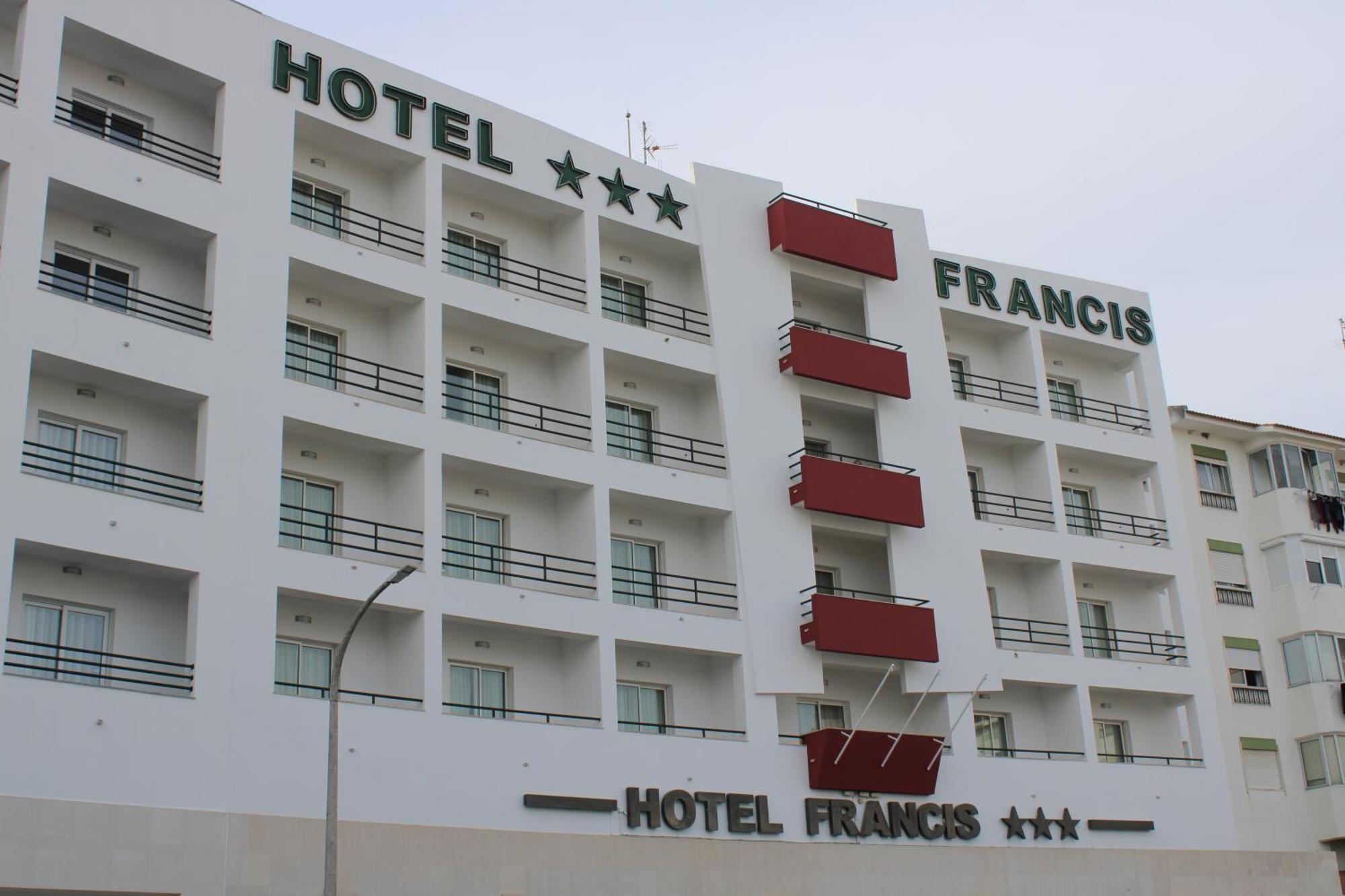 Hotel Francis Беха Екстериор снимка