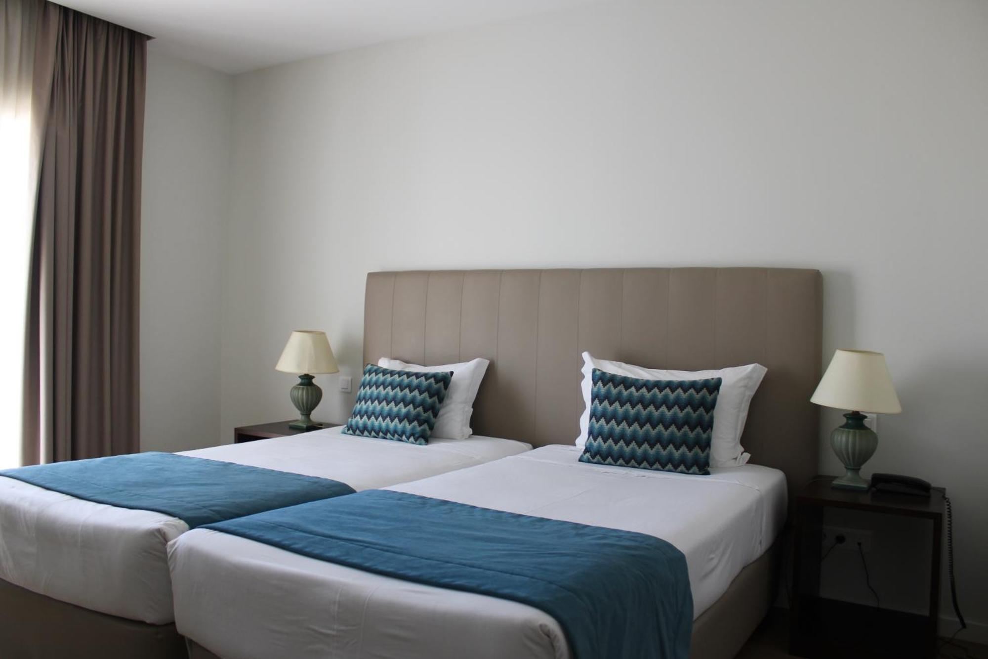 Hotel Francis Беха Екстериор снимка